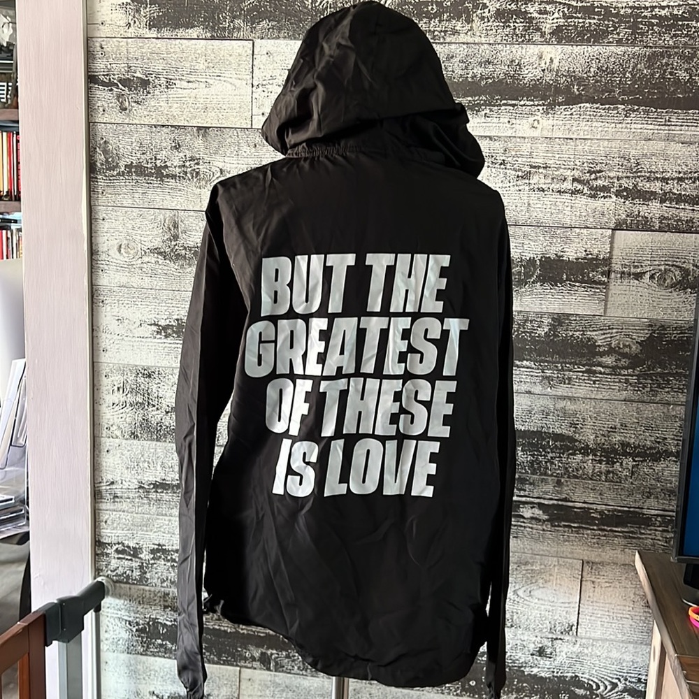 100% Polyester Black Pullover Jacket With Christi… - image 4